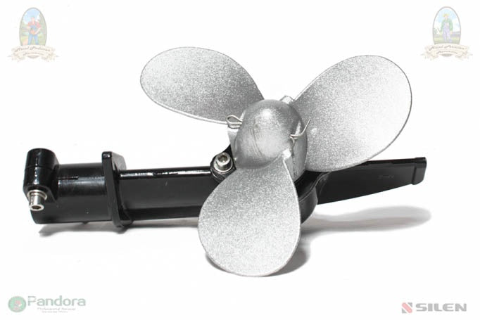 Adaptor pentru motor motocositoare cu elice pentru barca