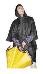 Impermeabil cu glugă în husă