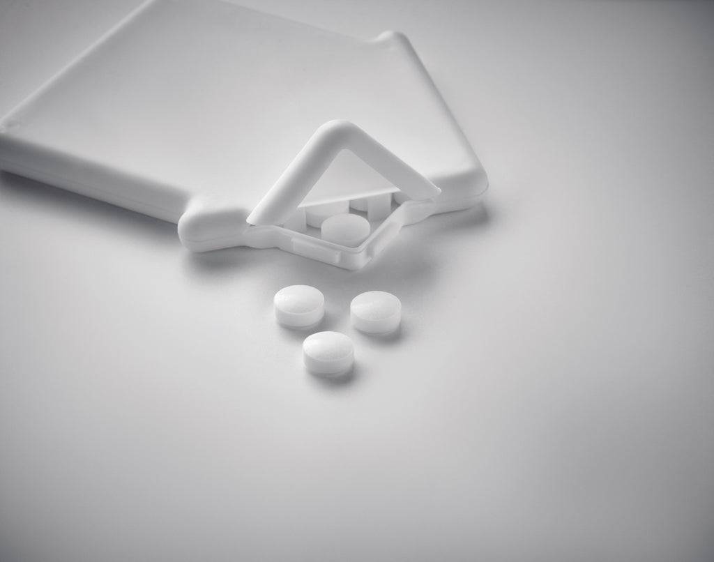 Cutie cu dropsuri de mentă