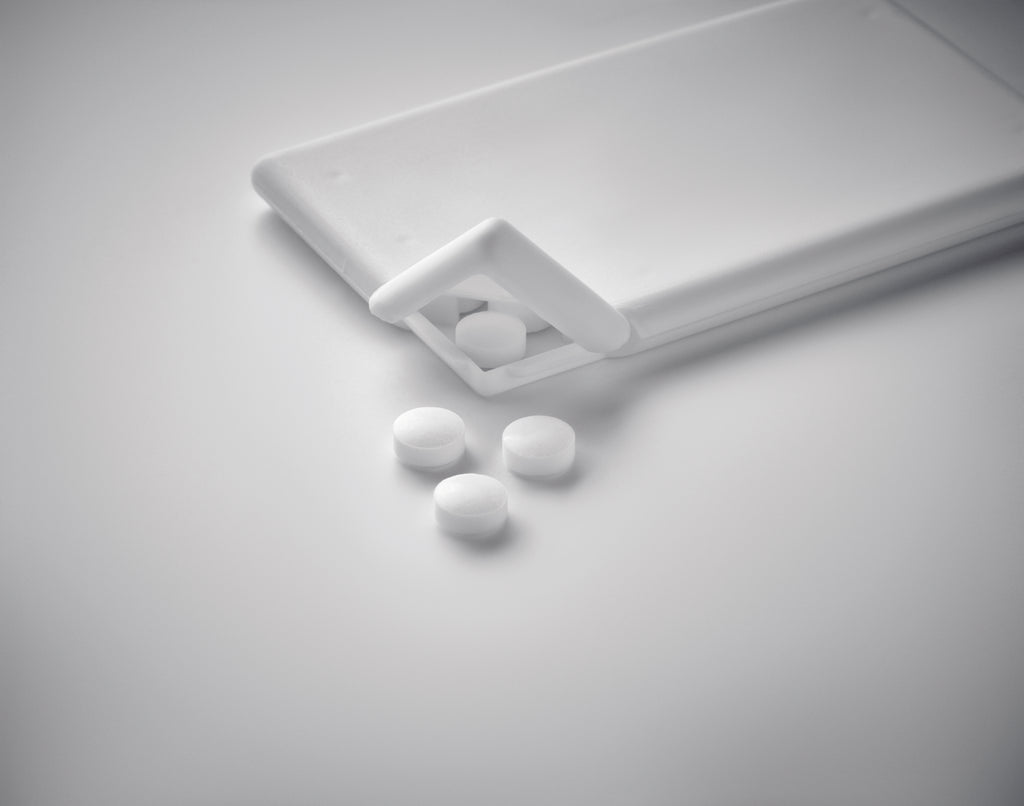 Cutie dropsuri de mentă