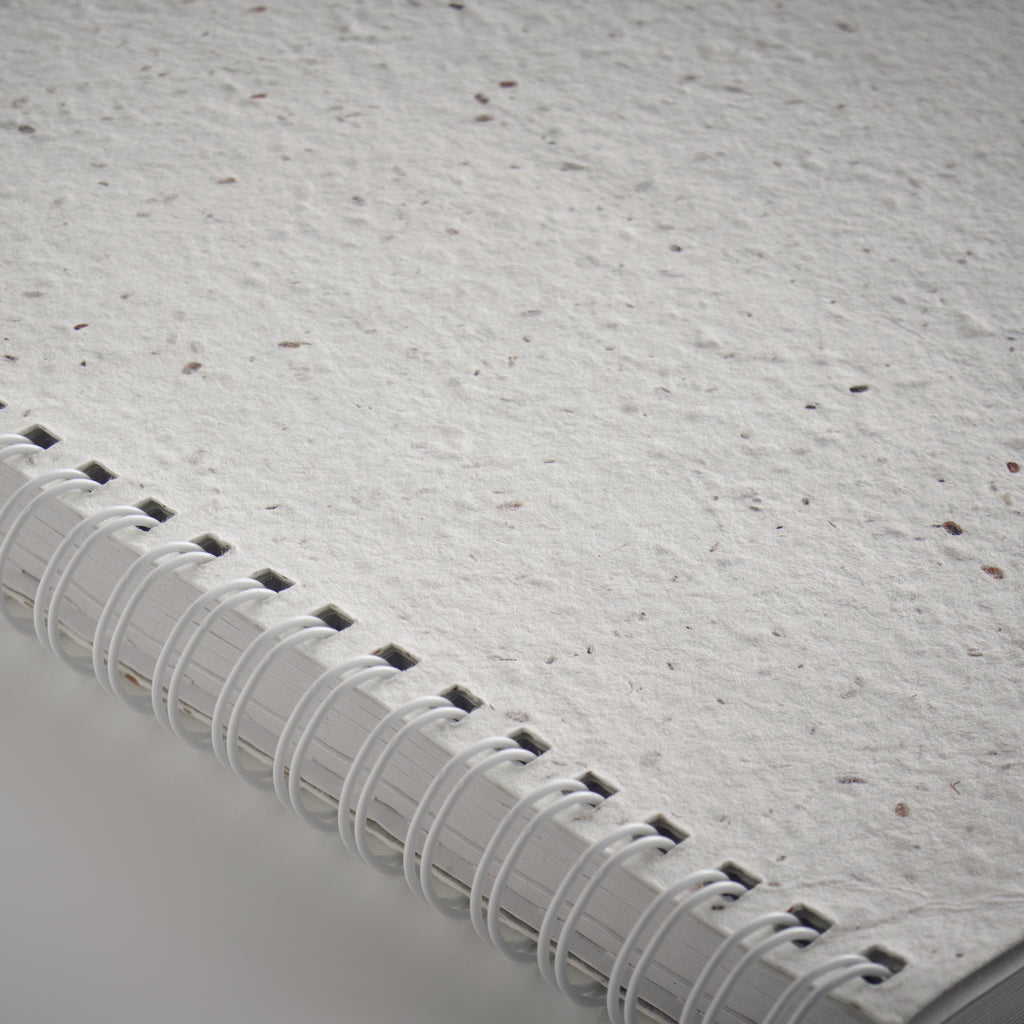 Notebook A5 cu copertă din hârt