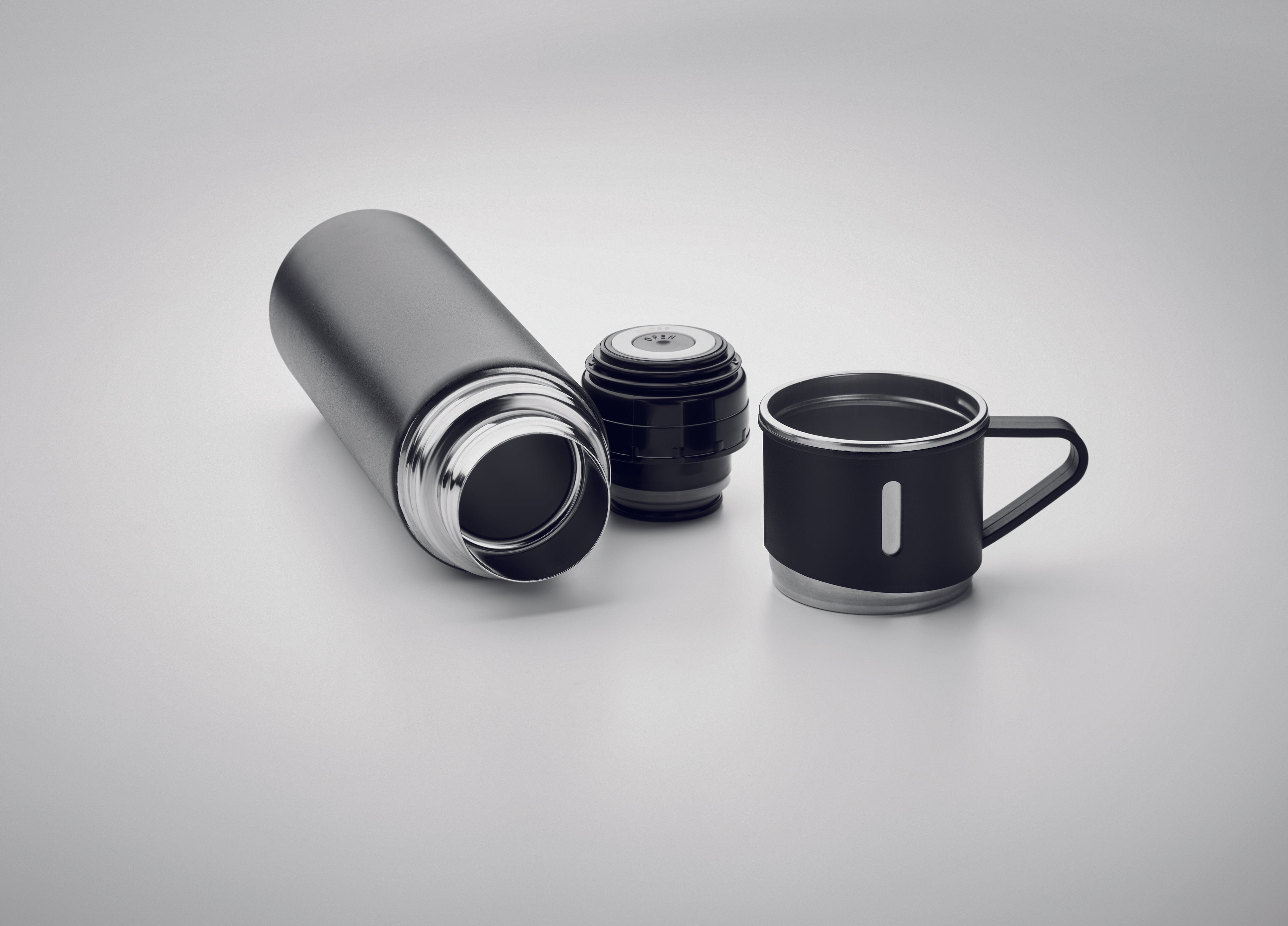 Set termos și pahare, perete du