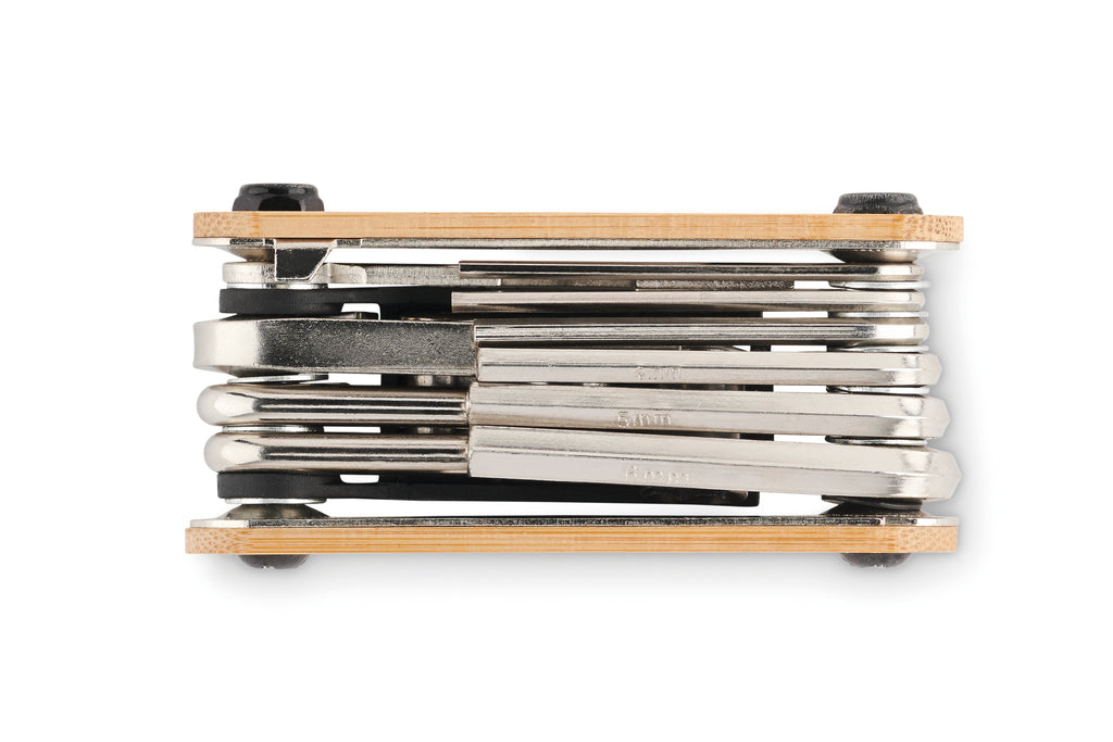 Multitool de buzunar din bambus
