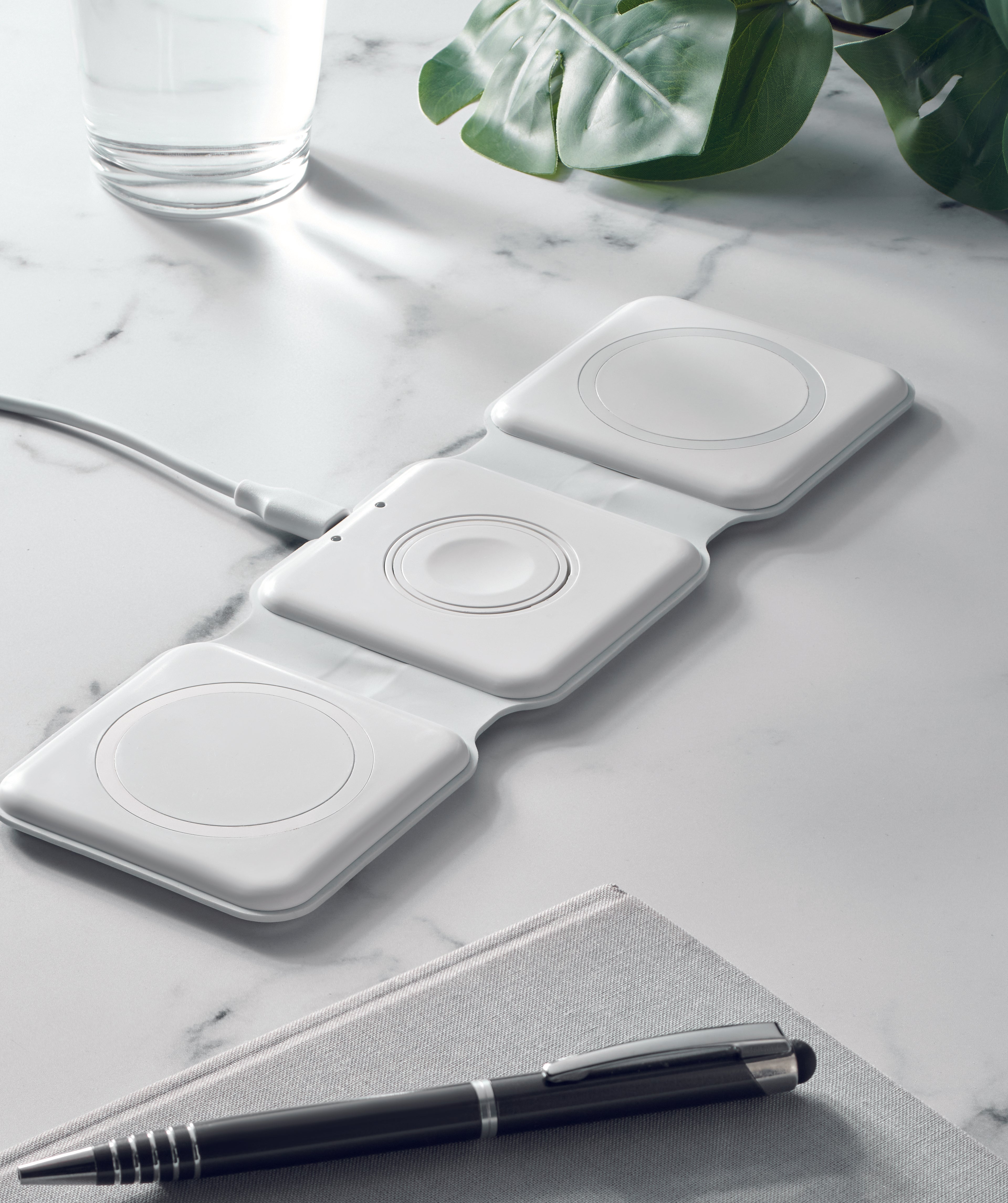 Stație de încărcare pliabilă   MO2145-