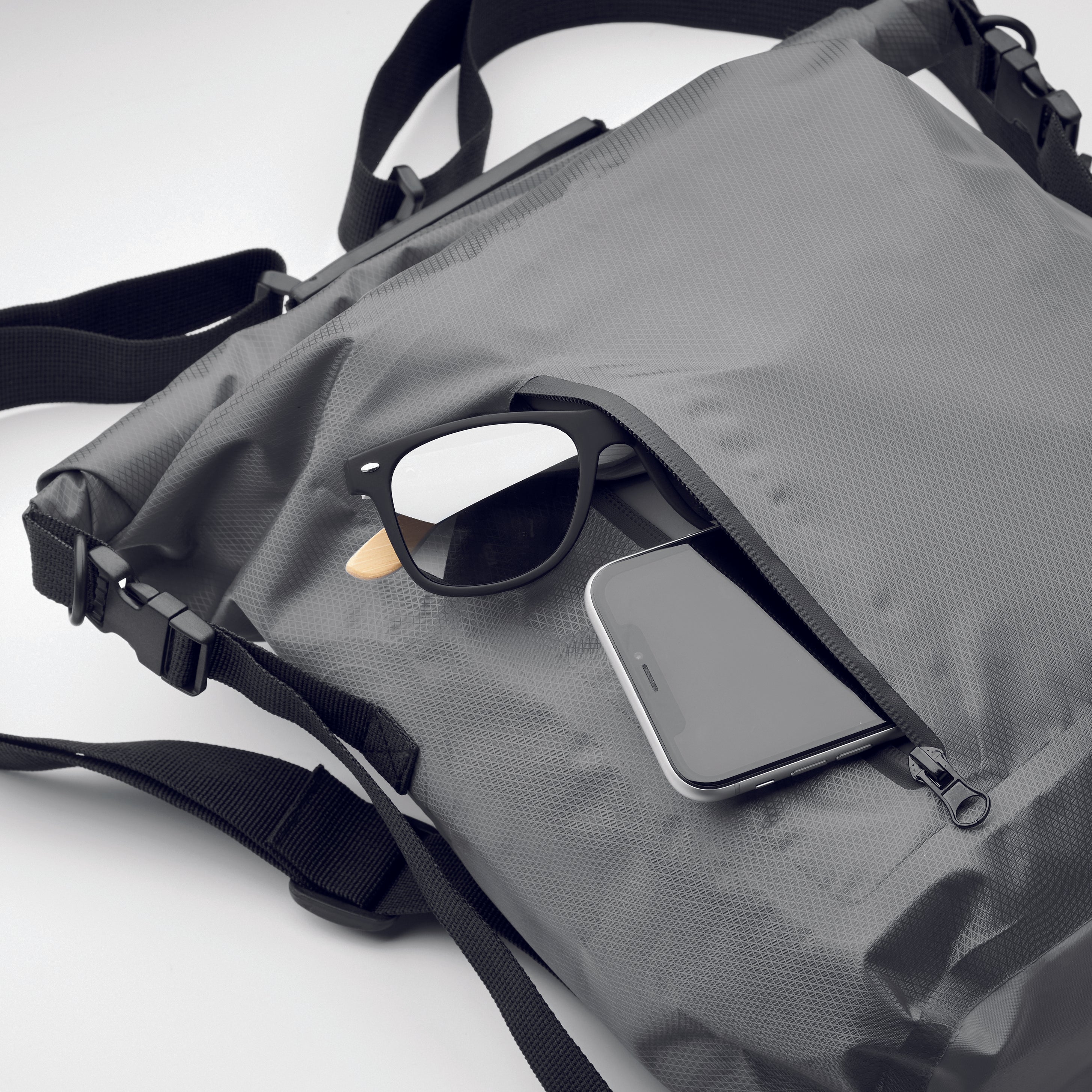 Geantă impermeabilă RPET rollto