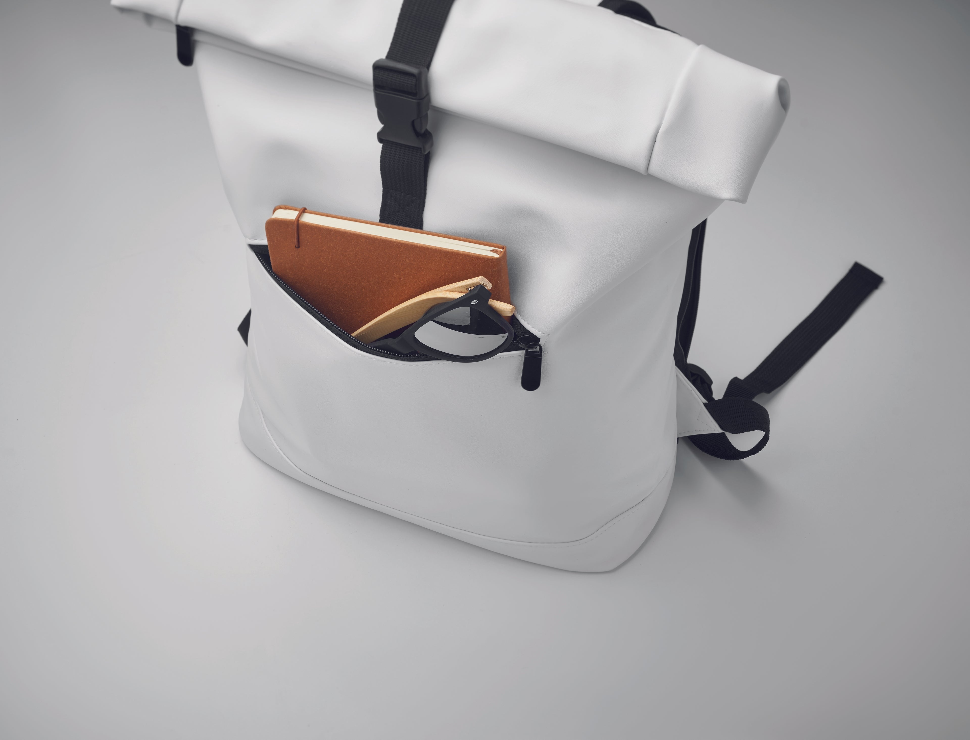 Rucsac rolltop pentru laptop PU