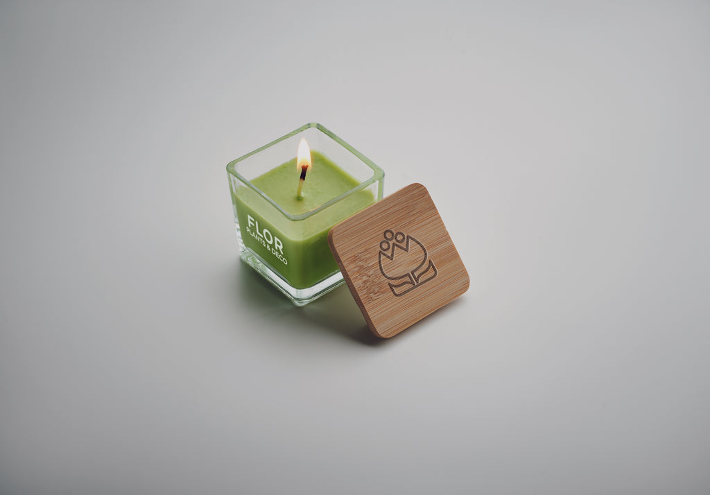 Lumânare parfumată pătrată 50gr