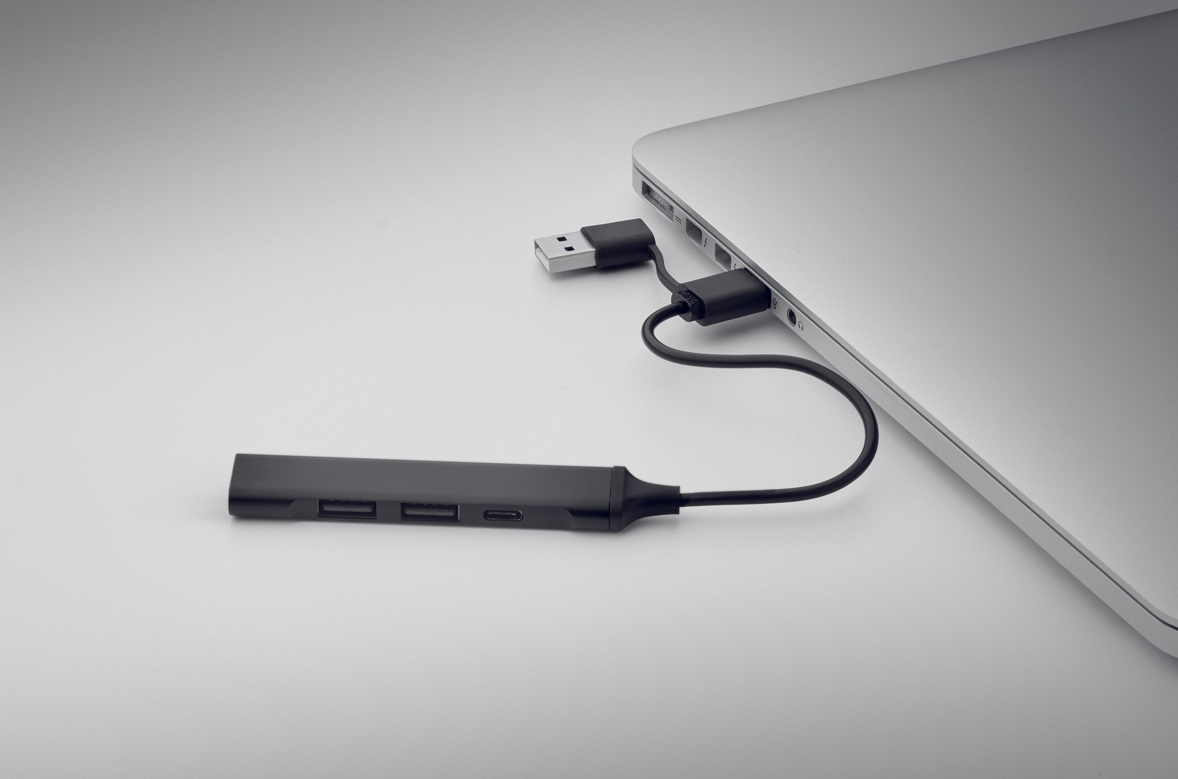 USB 4 porturi hub 19 cm