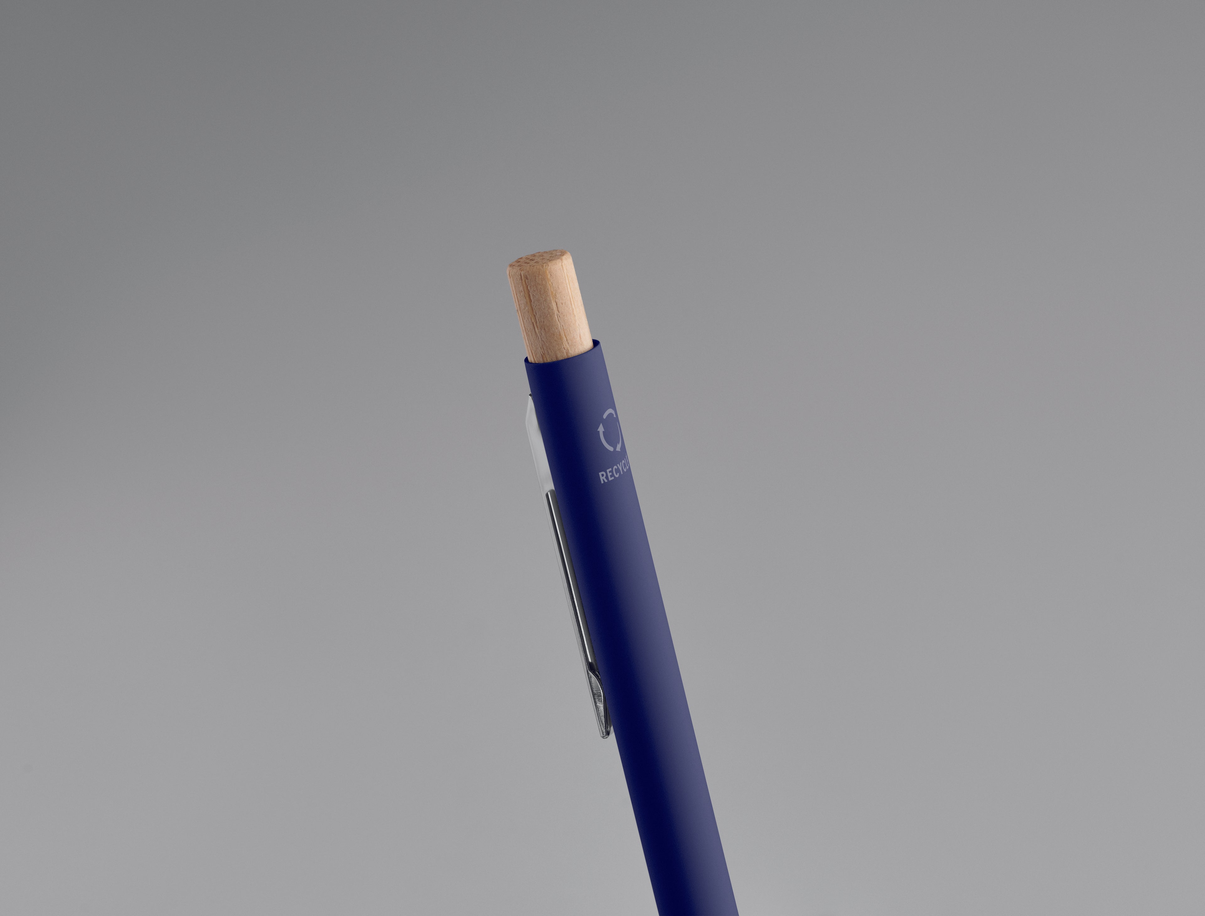 Pix din aluminiu reciclat