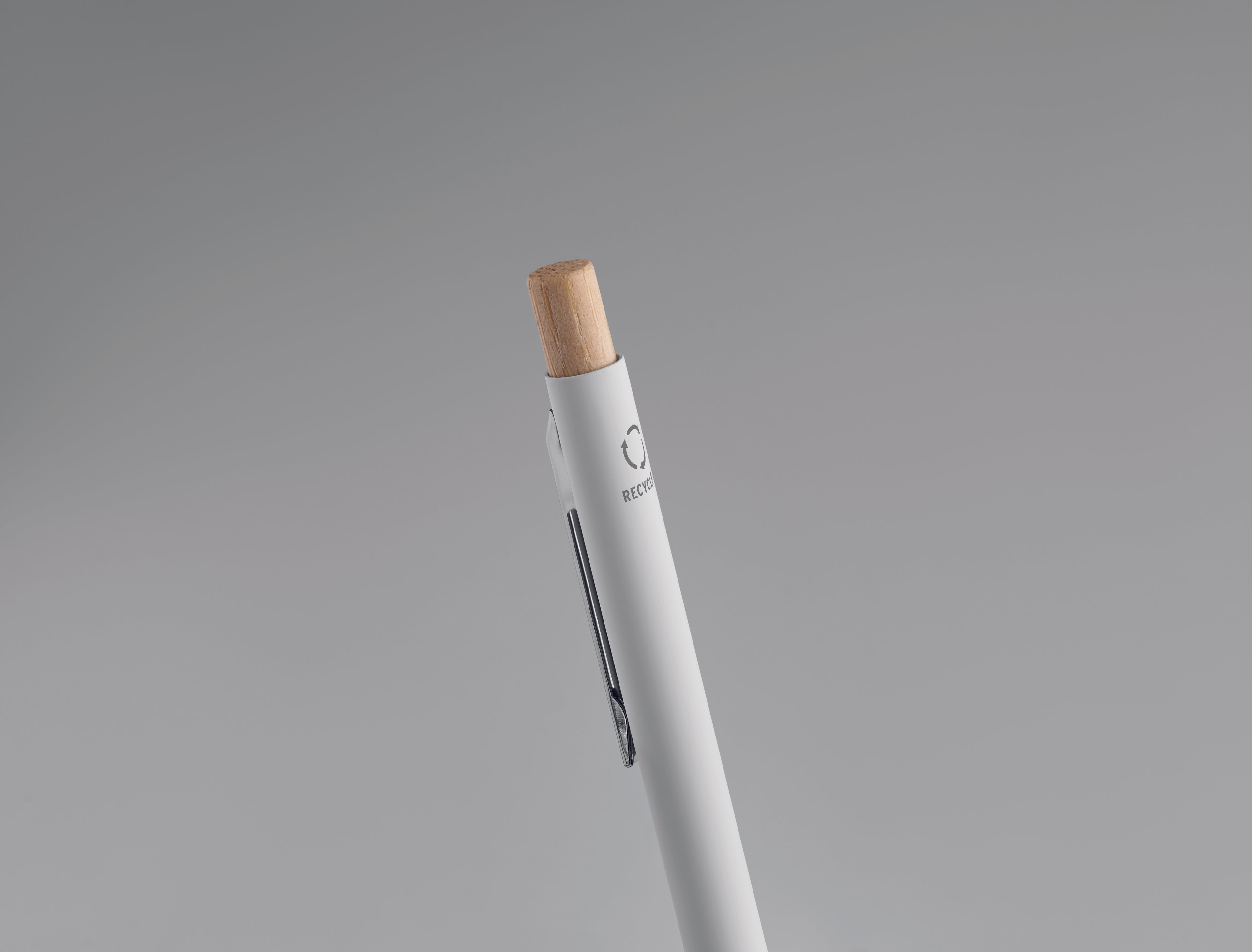 Pix din aluminiu reciclat