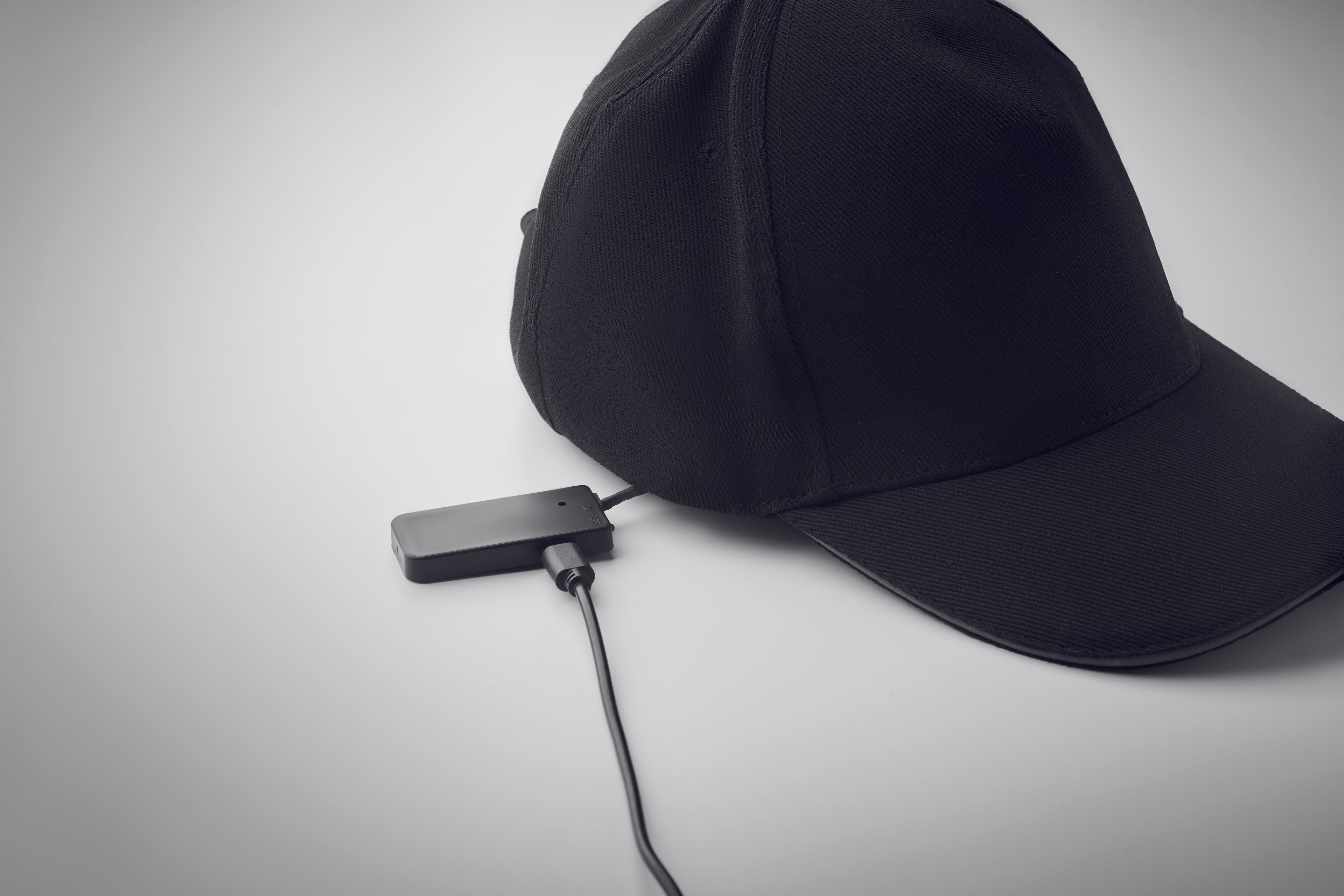 Șapcă din bumbac cu 5 panele și LE