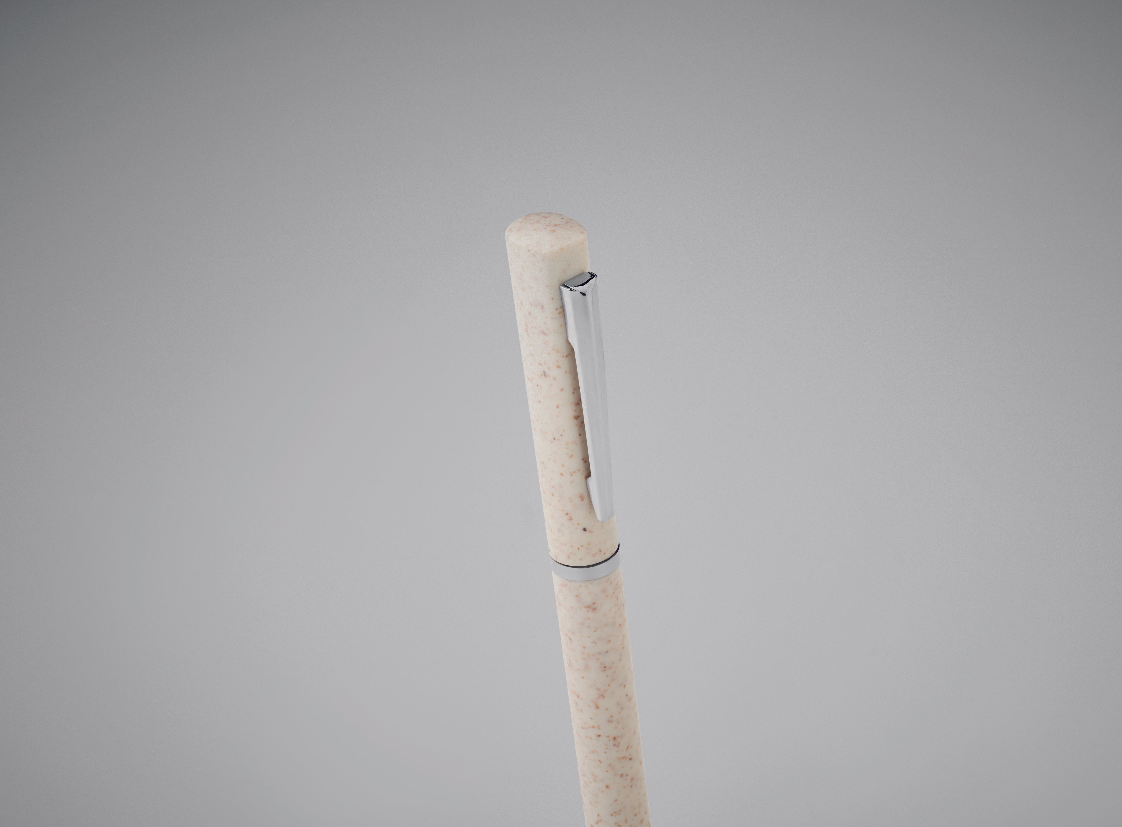 Pix cu răsucire din paie de grâ