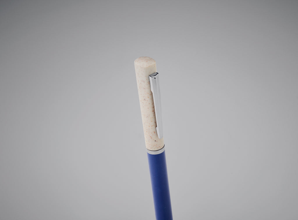 Pix cu răsucire din paie de grâ