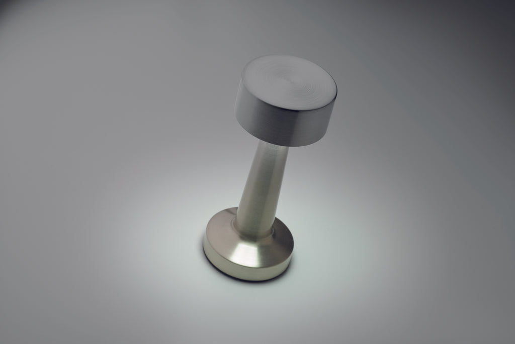 Lampă de masă din fier reîncărcMO2478