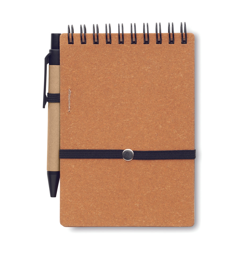 Caiet reciclat cu pix