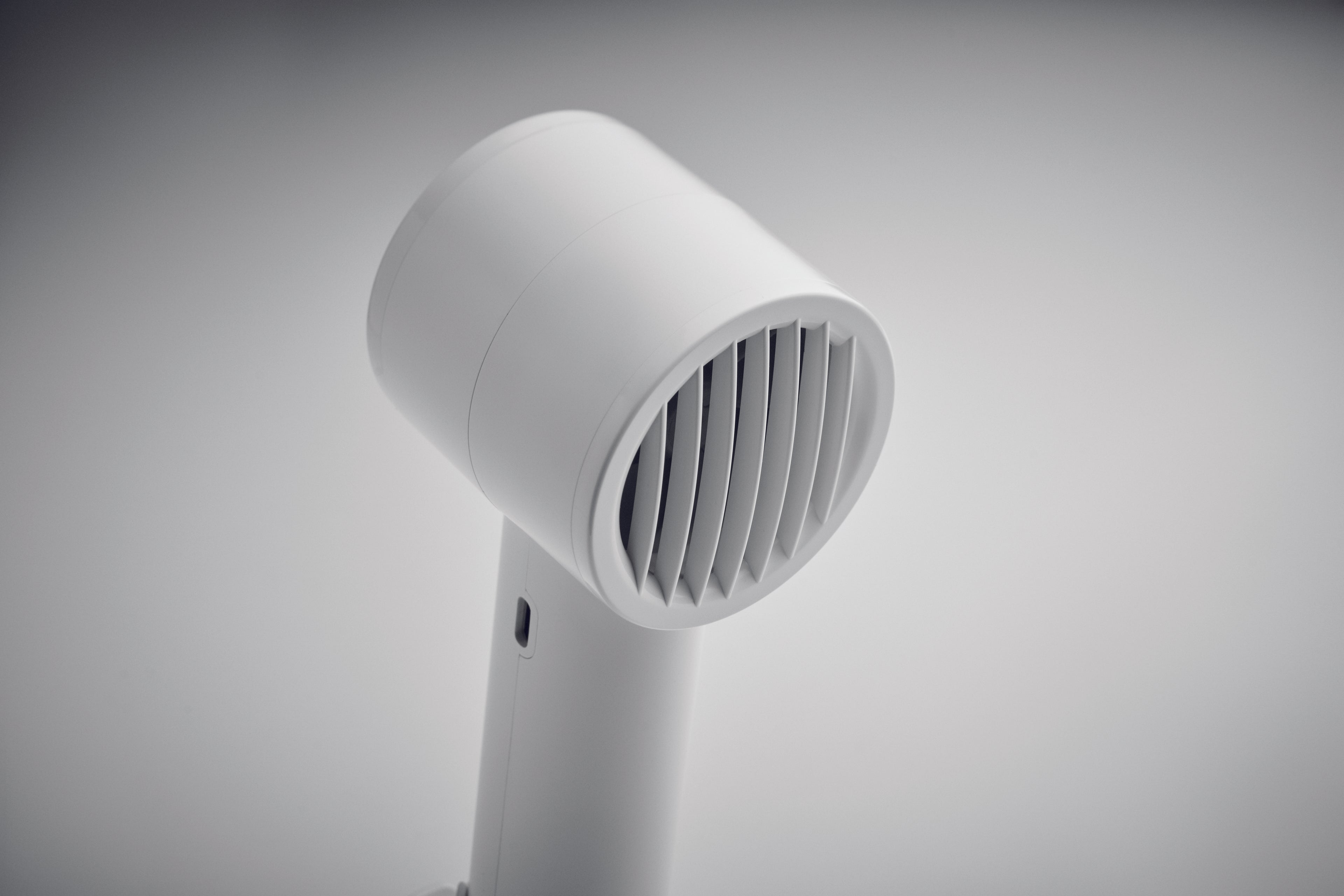 Ventilator portabil mic 2000 mA