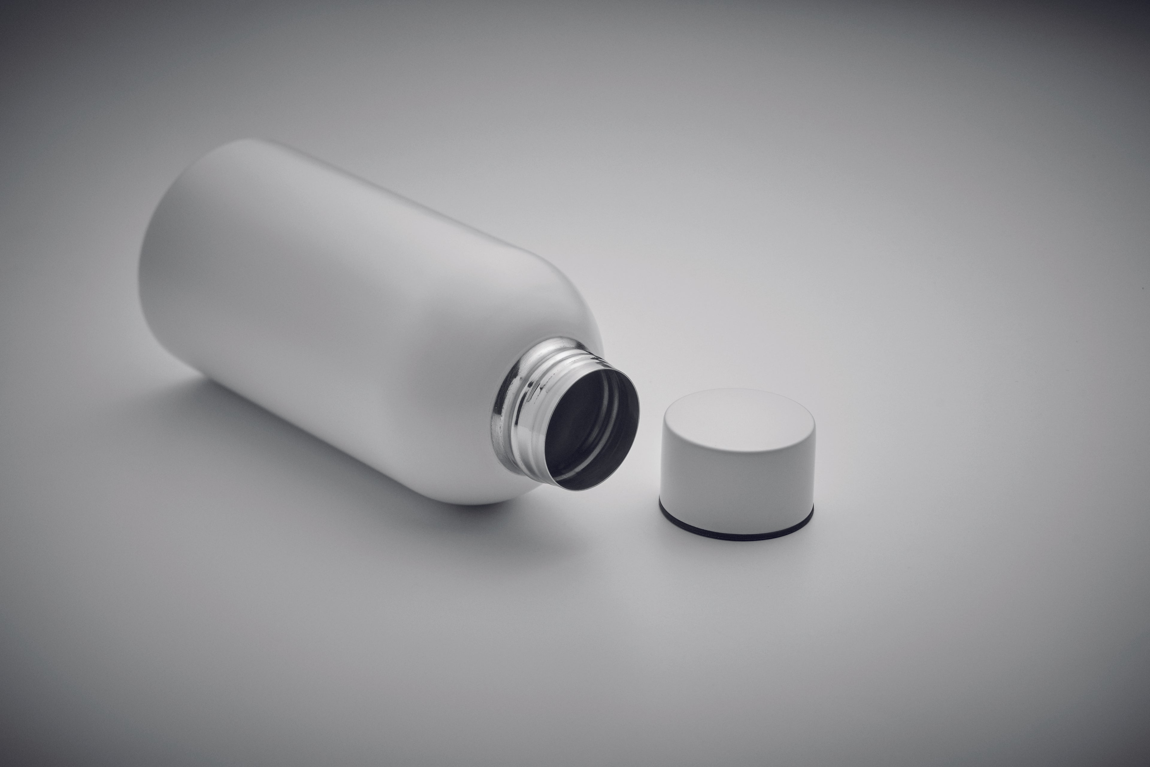 Sticlă cu perete simplu 500 ml MO2516