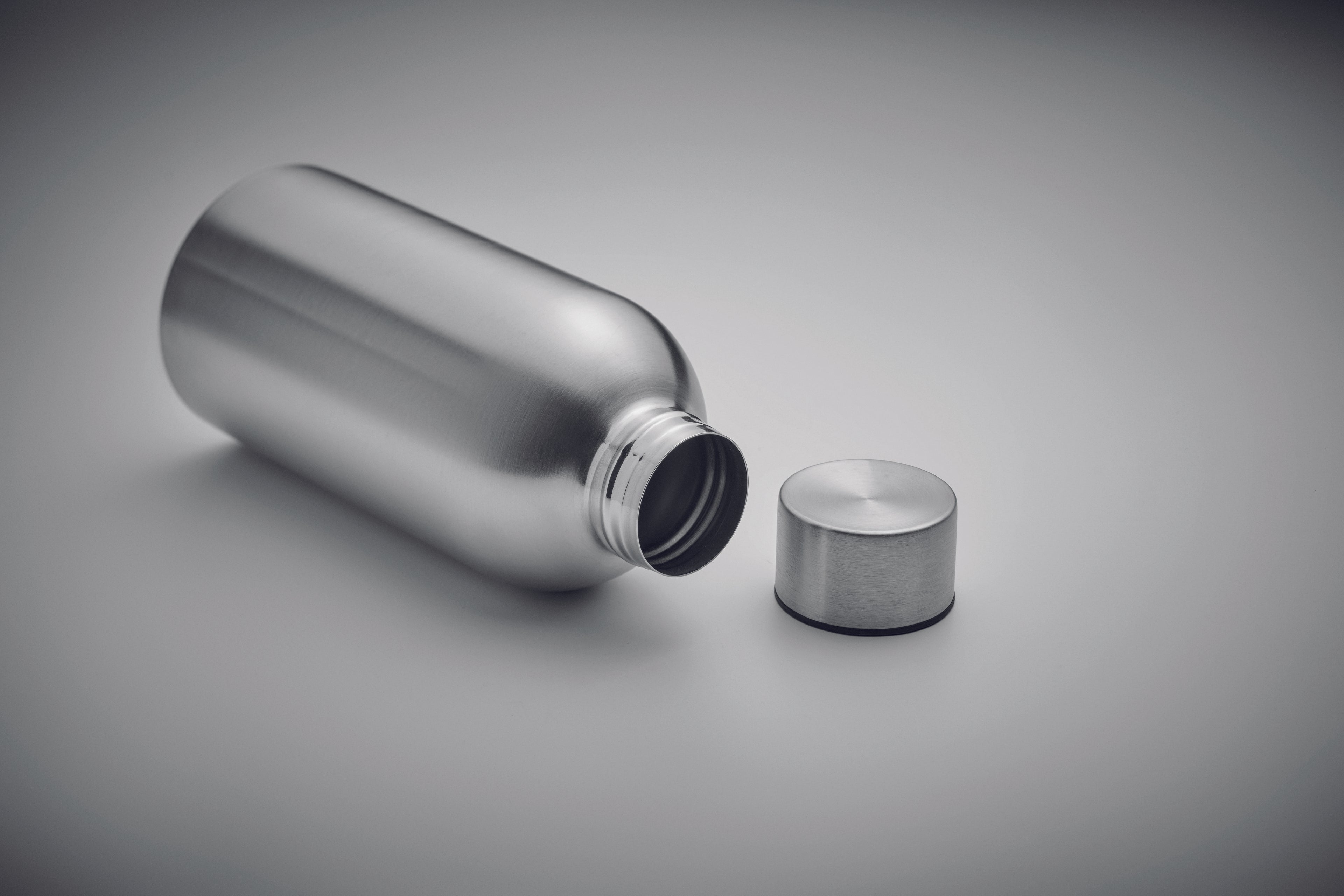 Sticlă cu perete simplu 500 ml MO2516