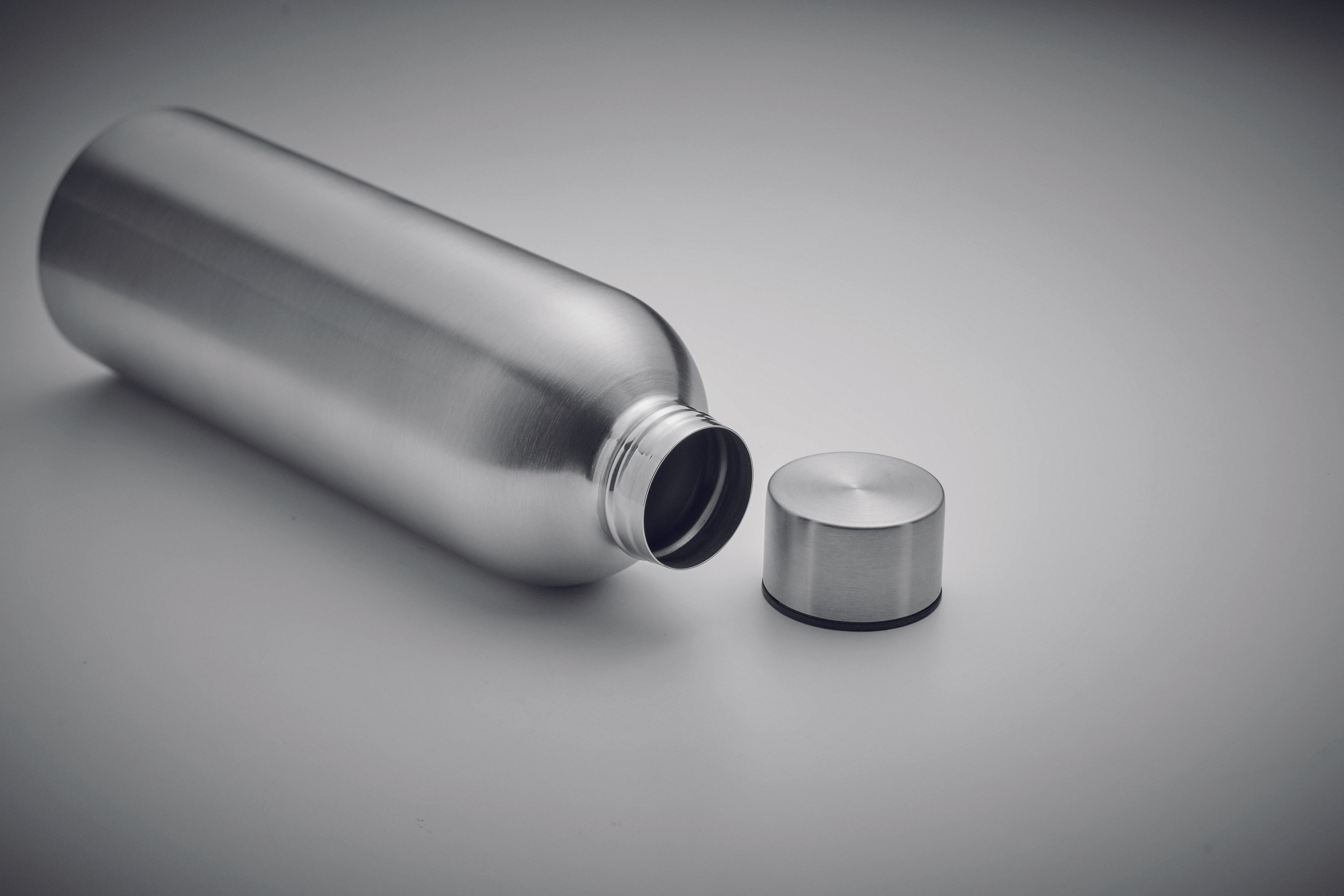 Sticlă cu perete simplu 750 ml MO2517-06