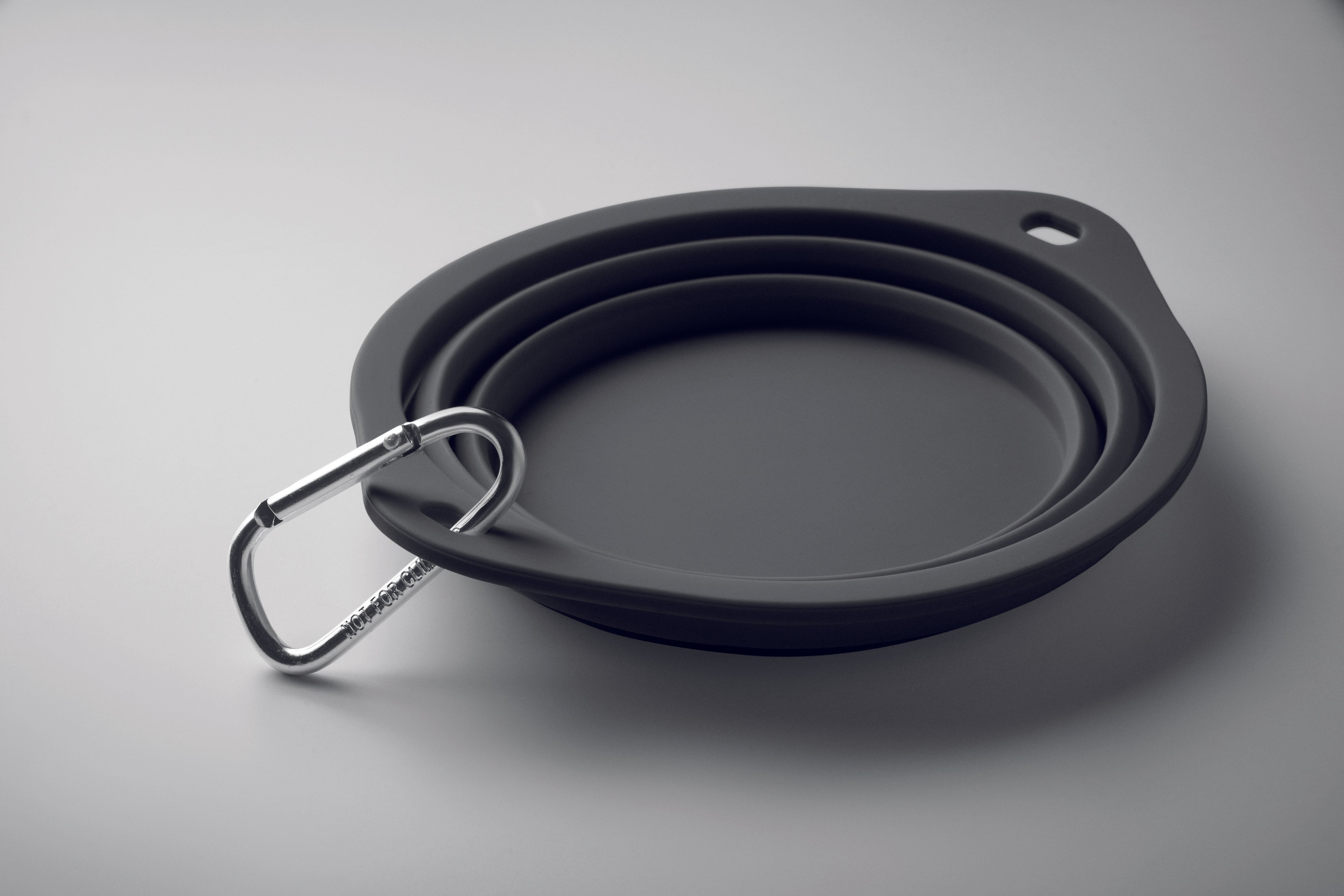 Bol portabil pentru animale de