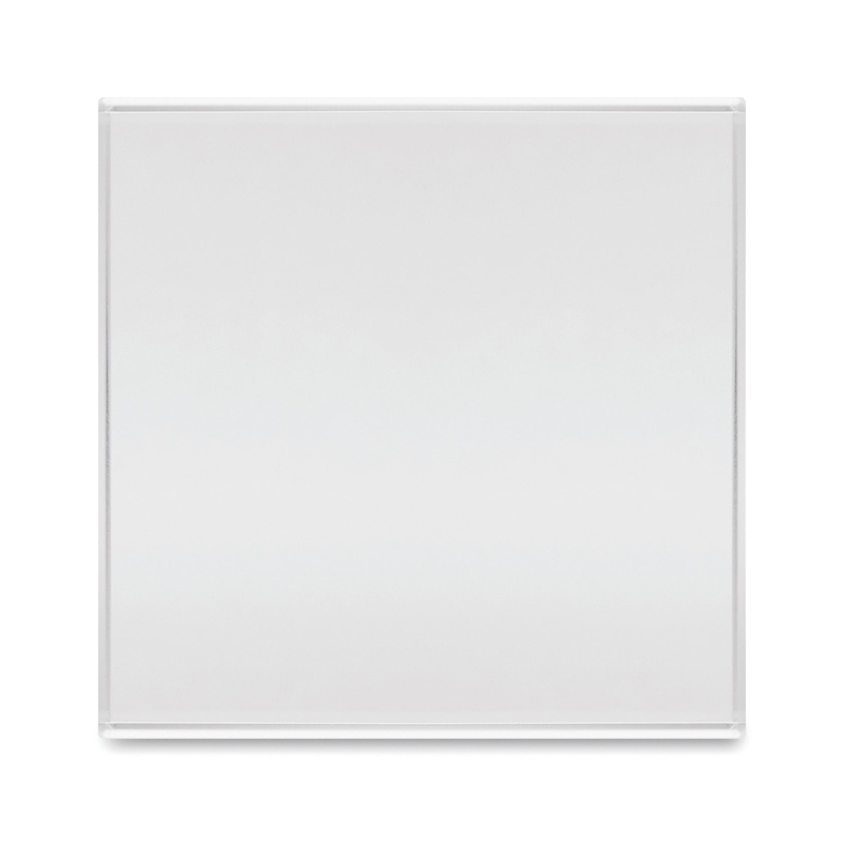 Trofeu cub din sticlă