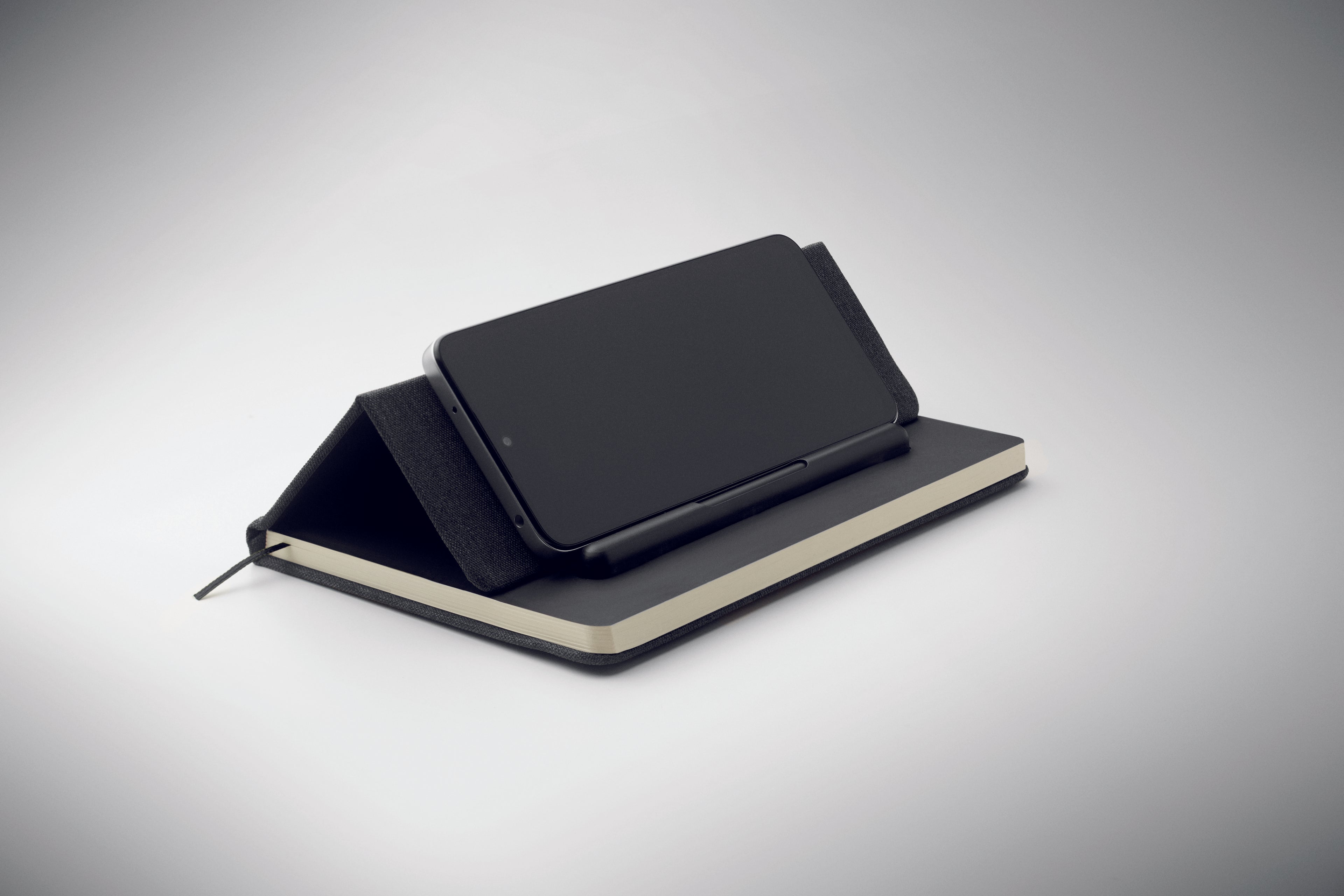 Notebook A5 cu suport telefon