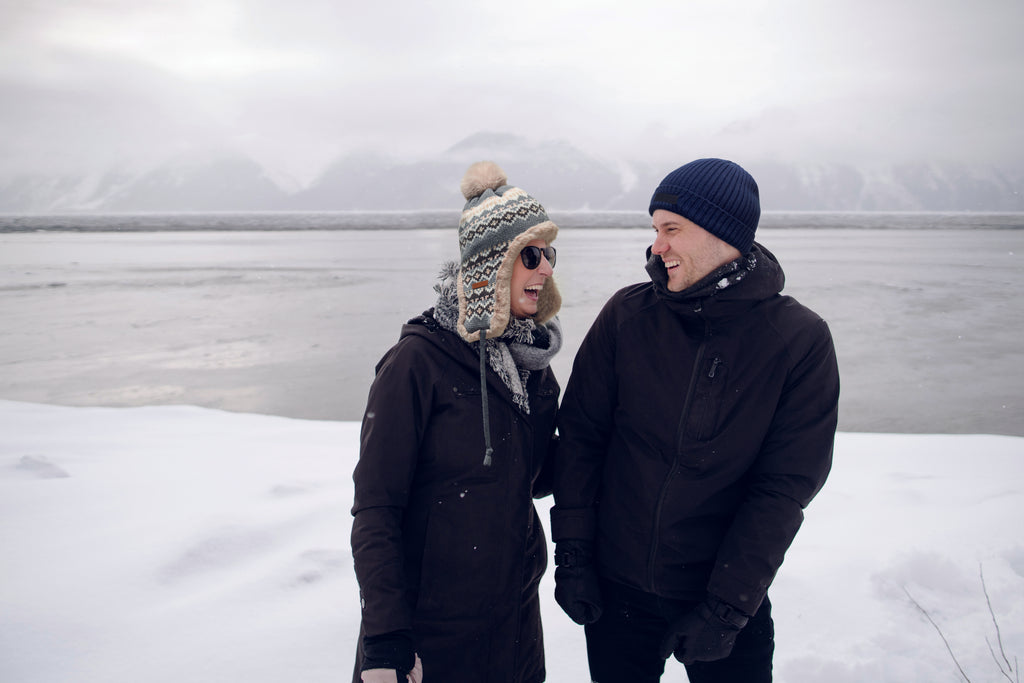 Căciulă tricotată cu urechi