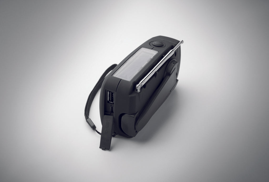 Radio portabil cu lanternă LED