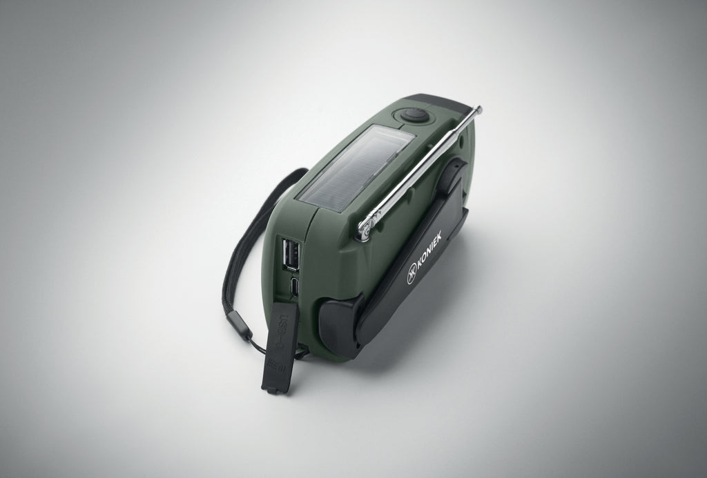 Radio portabil cu lanternă LED