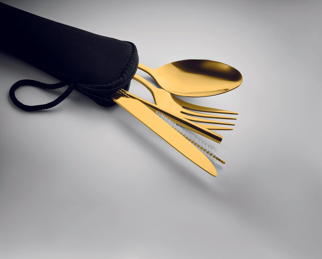 Set de tacâmuri din inox