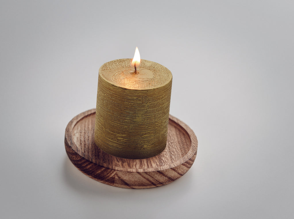 Lumânare pe suport din lemn