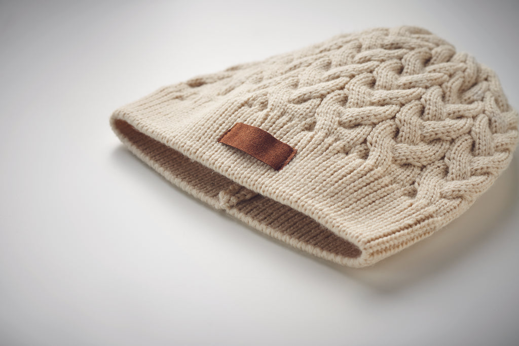 Căciulă tricotată din RPET