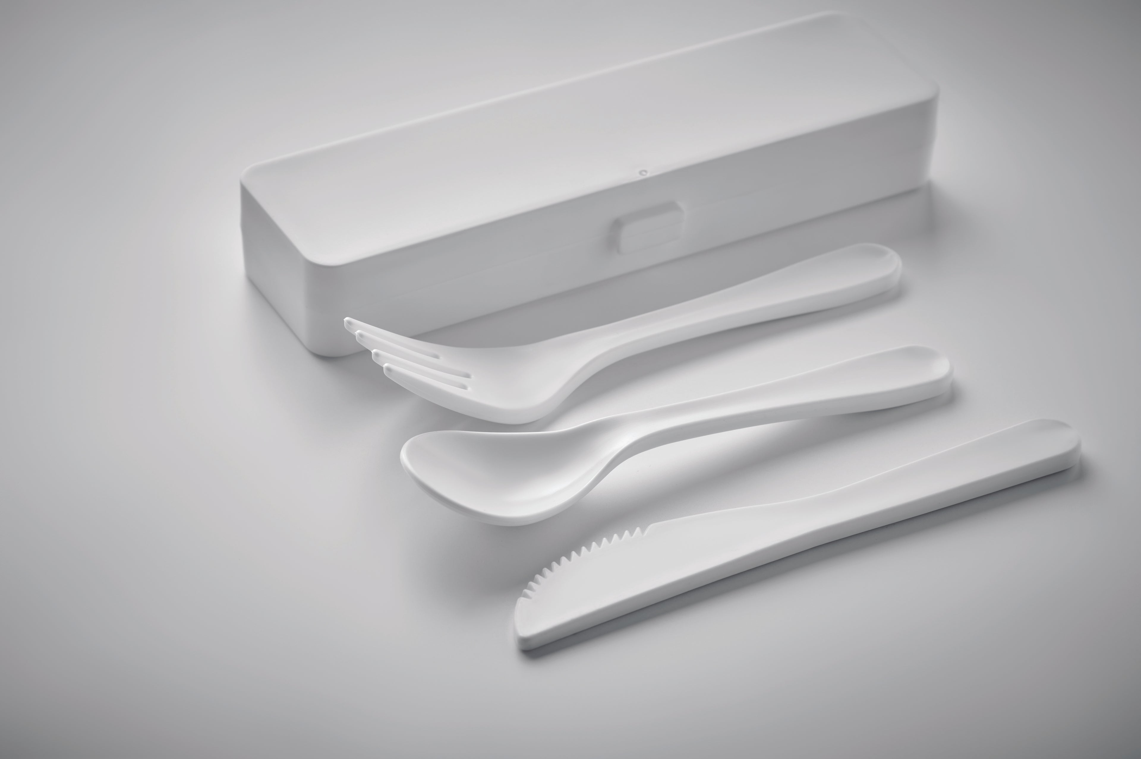 Set de tacâmuri din PP