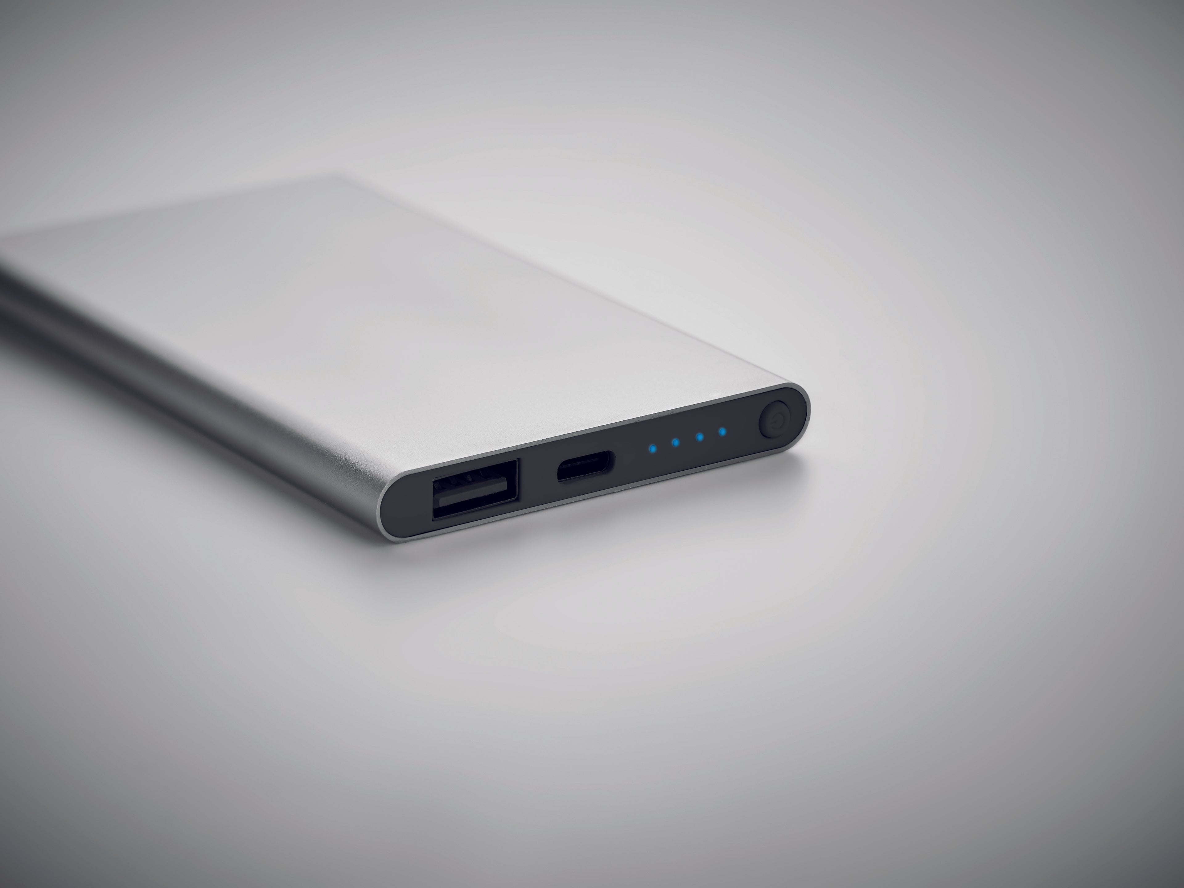 Powerbank de 4000 mAh tip C    MO6825