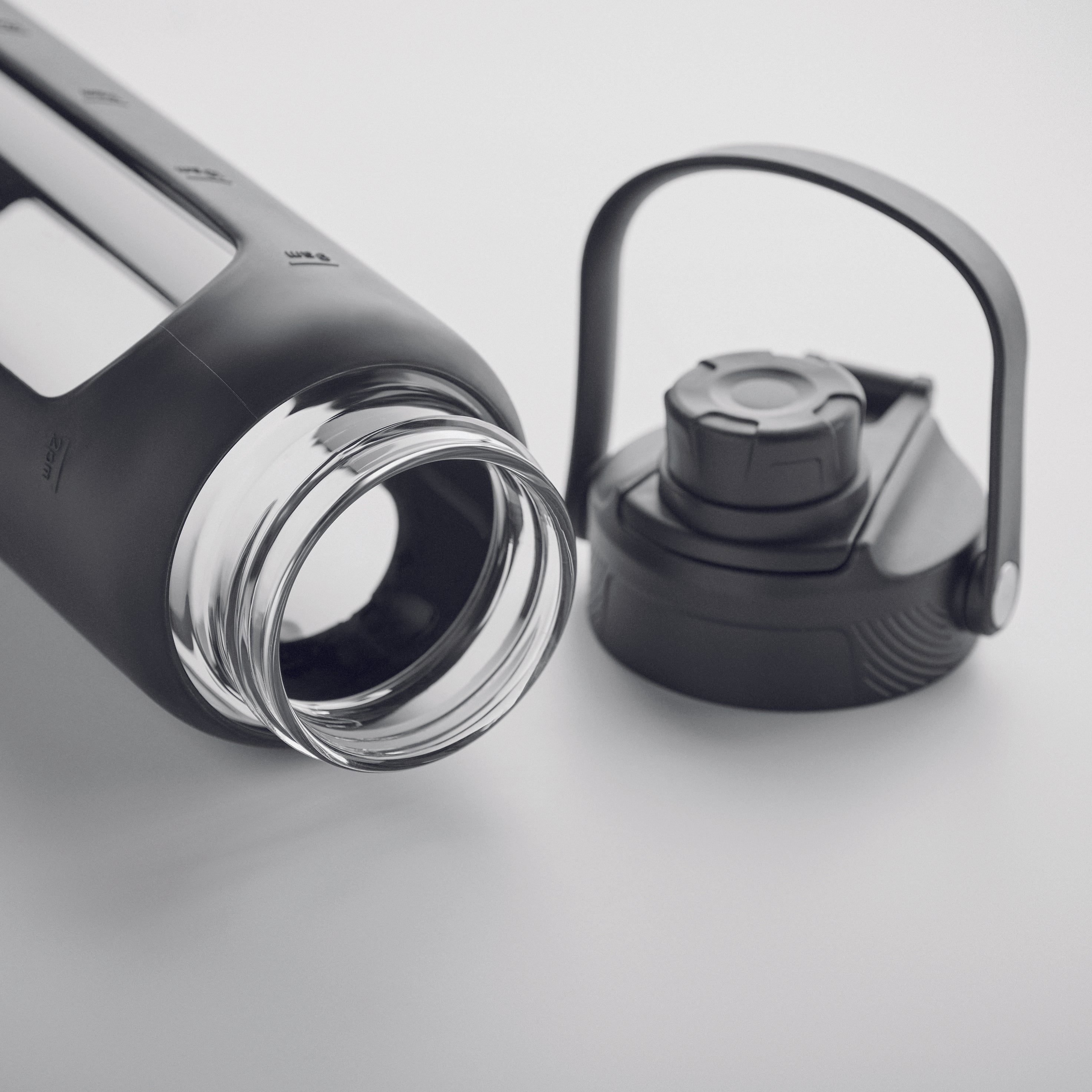 Sticlă cu manșon 750 ml