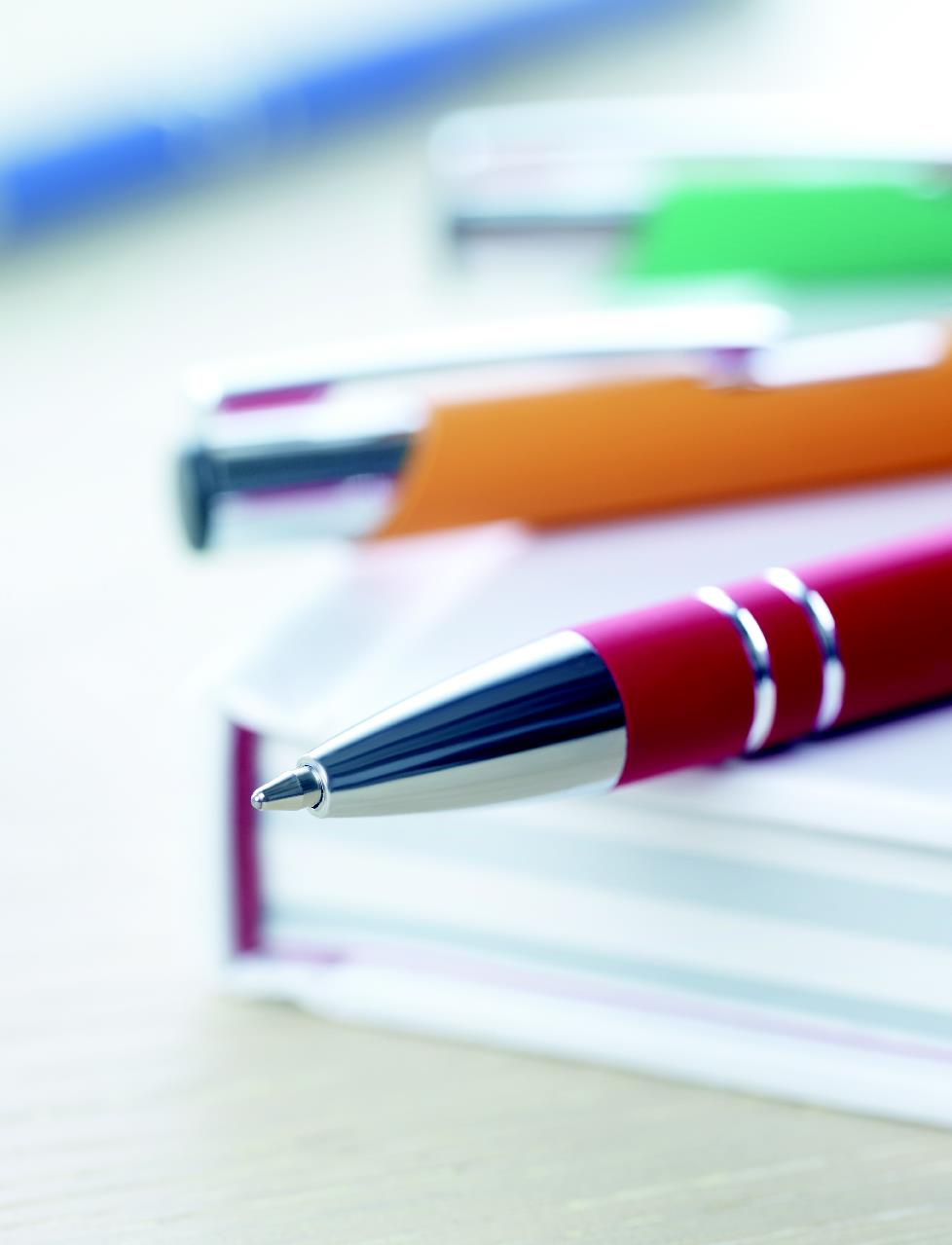 Pix metalic cu finisare cauciu